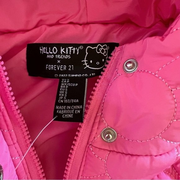 NWT Forever 21 X Hello Kitty & Friends Oversized Pink Bow Puffer Jacket Small - Picture 7 of 11